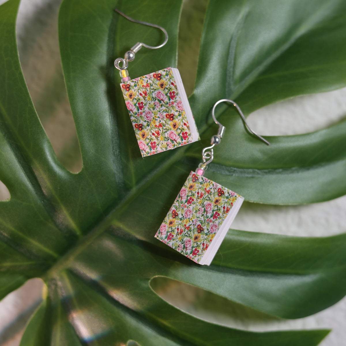 Floral Dangle Earrings - Spring Valley